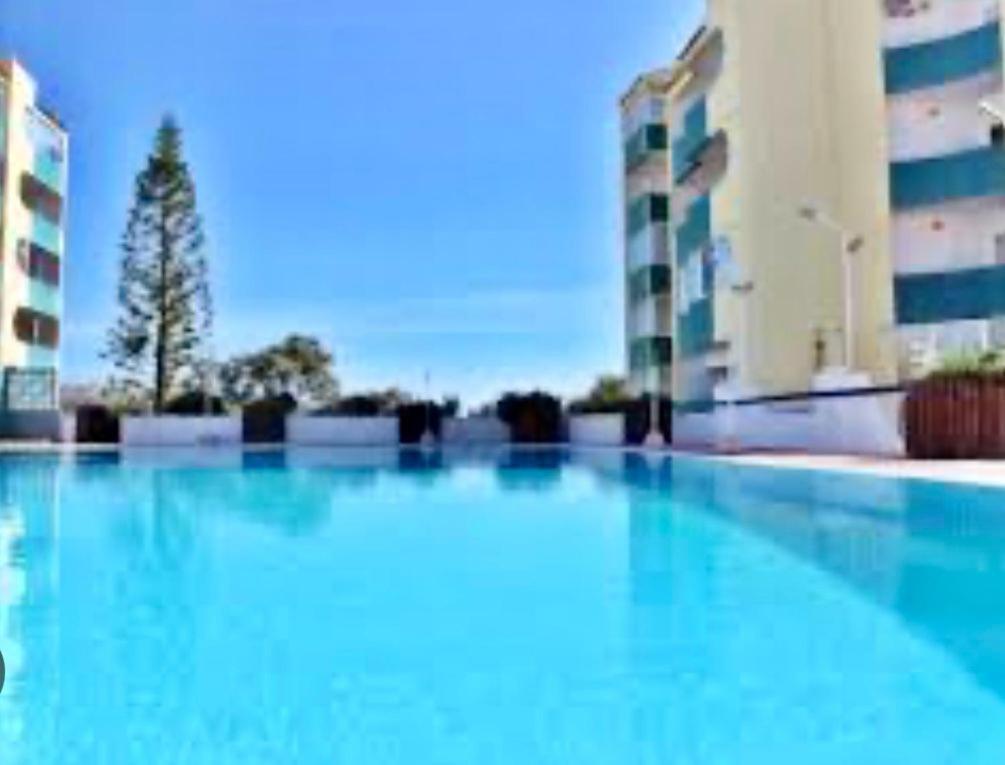 Spacious 1 Bed In Vilamoura, Fast Wifi & Pool كوارتيرا المظهر الخارجي الصورة